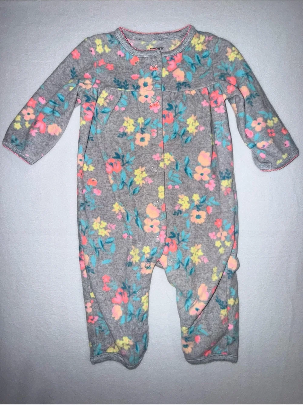 Bundle of 2 Carter's Baby One-Piece Sleepers - Size 3 months GUC